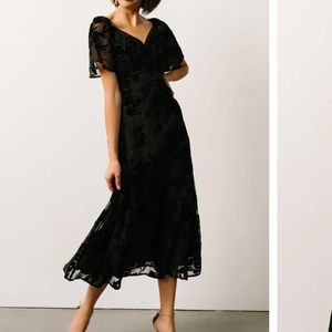 NWOT Baltic Born Mera Black Velvet Midi Dress (NEVER WORN)